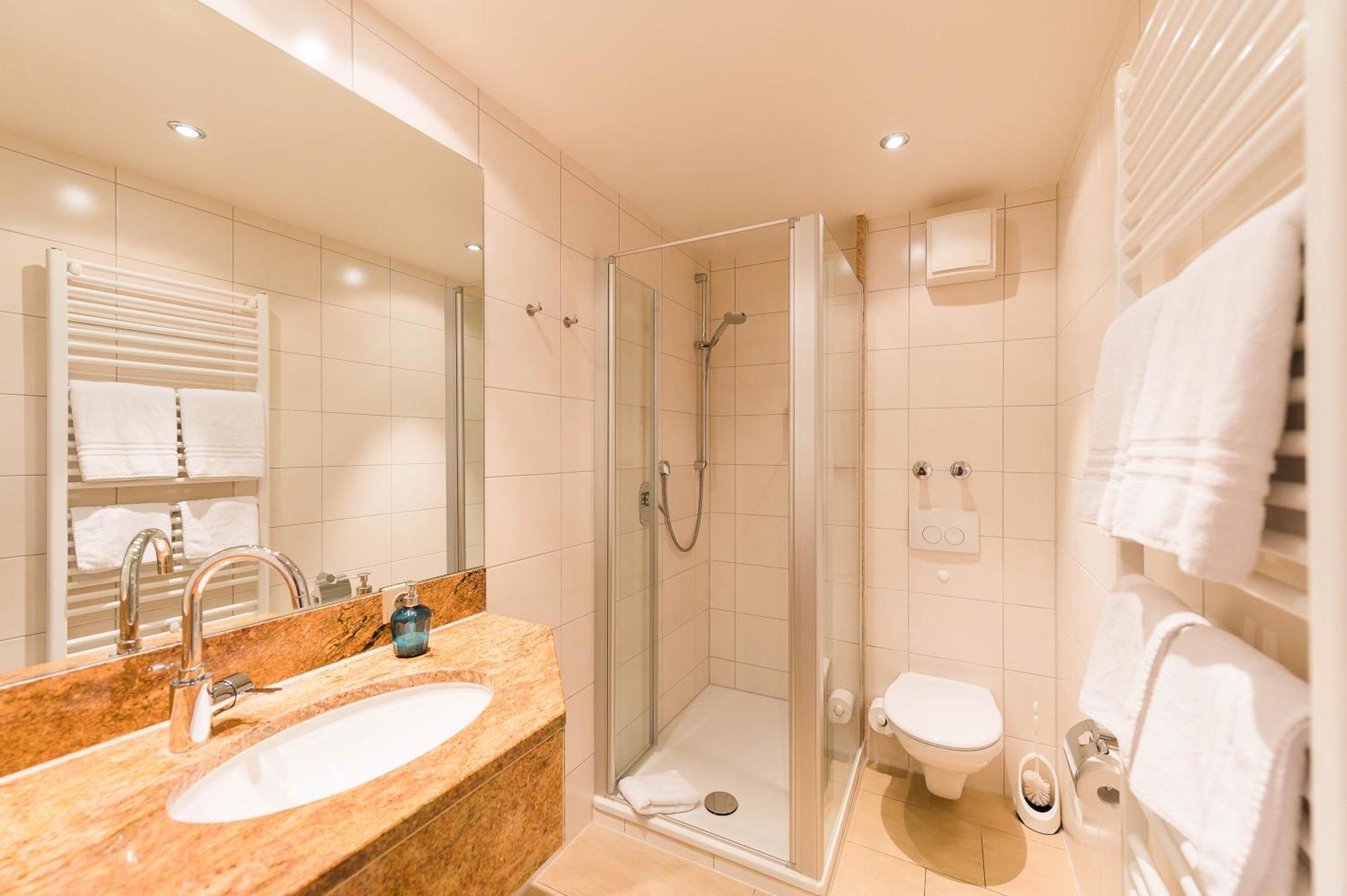 Hotel Goldener Engel Ihringen Dış mekan fotoğraf